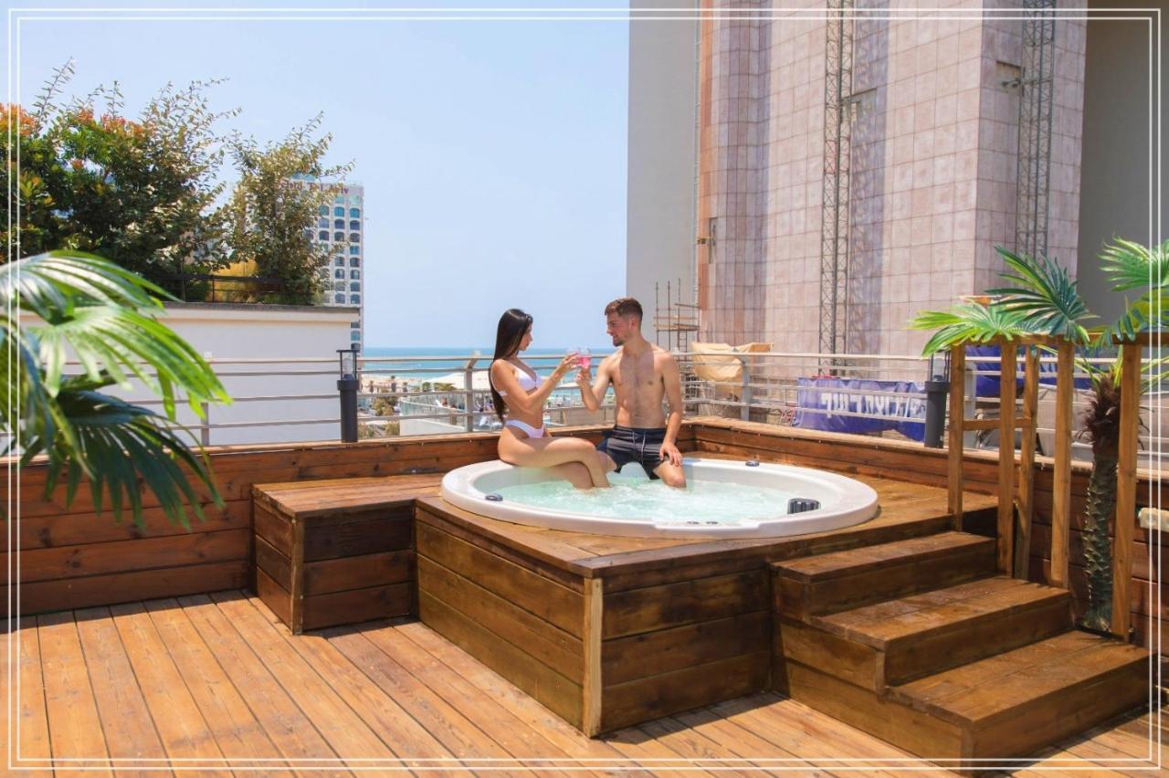 Beach Boutique Hotel And Spa By Tlv Hotels Tel Aviv Exteriör bild