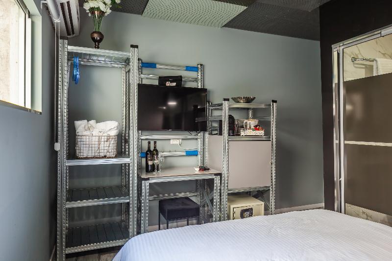 Beach Boutique Hotel And Spa By Tlv Hotels Tel Aviv Exteriör bild